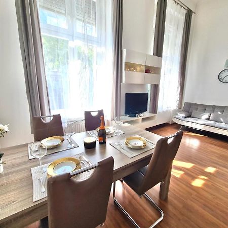 Ricky Apartment Budapeşte Dış mekan fotoğraf