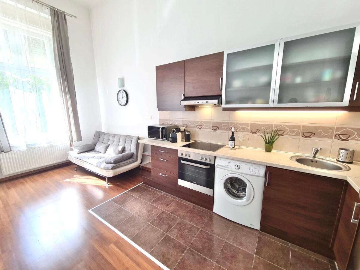 Ricky Apartment Budapeşte Dış mekan fotoğraf